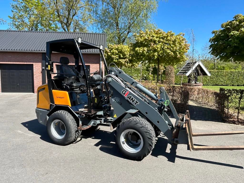 Giant V452T V 452 T (bj 2015), Zakelijke goederen, Machines en Bouw | Kranen en Graafmachines, Wiellader of Shovel