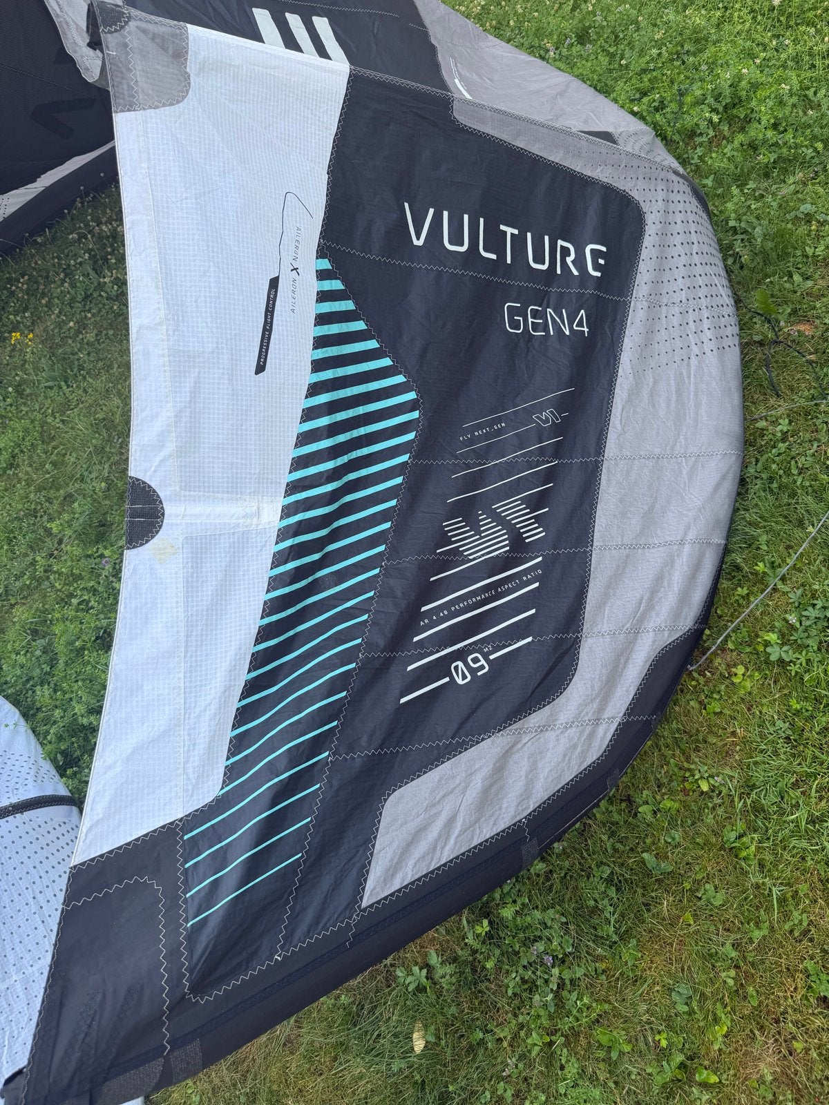Vantage Vulture Kite Gen4 9 m2, Watersport en Boten, Kitesurfen, Gebruikt, Geen board, Kite, Verzenden
