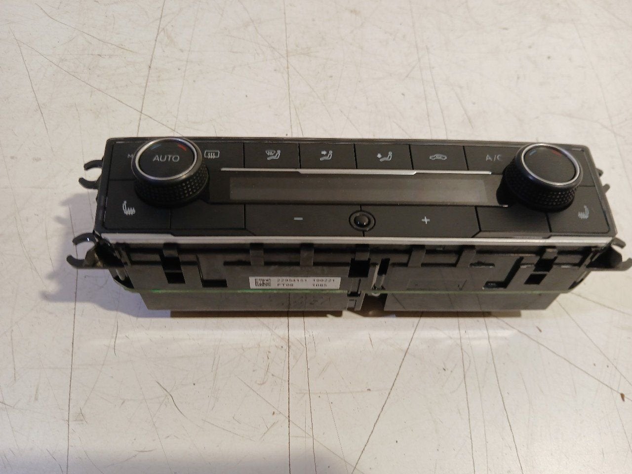 Bedieningspaneel kachel Volkswagen Polo, Auto-onderdelen, Onderdelen@venauto.nl, Van der Ven Autorecycling B.V., Gebruikt, Ettenseweg 76, 4706 PB Roosendaal, The Netherlands