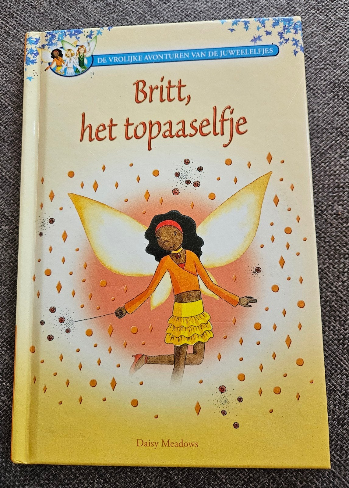 K - Nieuw boek: Britt, het topaaselfje, Ophalen of Verzenden, Nieuw, Daisy Meadows, Fictie