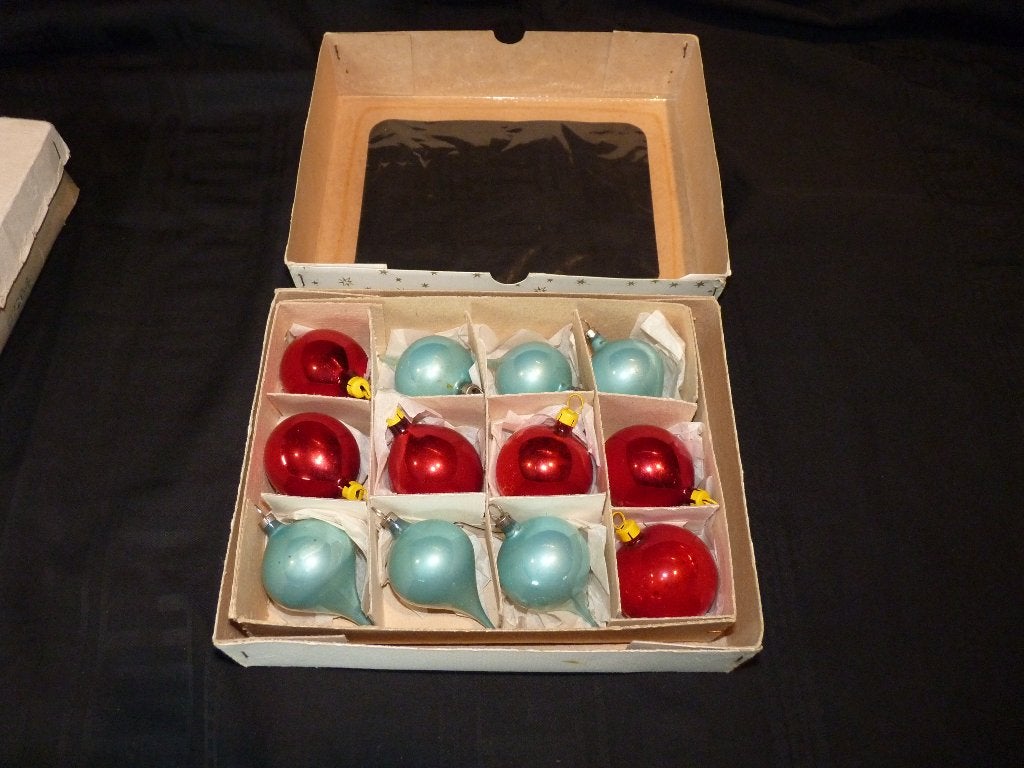 Doos oude glazen kerstballen 6x blauw 6x rood, Ophalen, Gebruikt