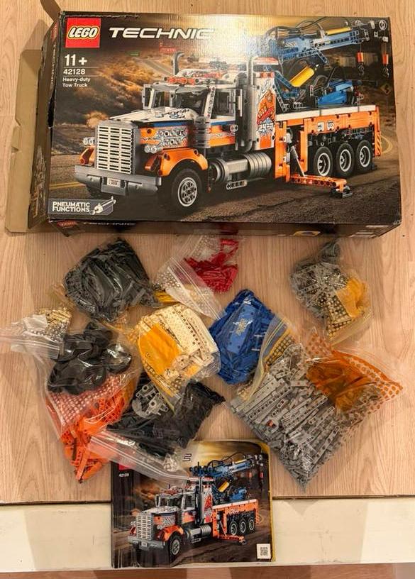 Technisch Lego 42128 Tow Truck pneumatisch, Overige merken, Groter dan 1:32, Ophalen of Verzenden, Zo goed als nieuw