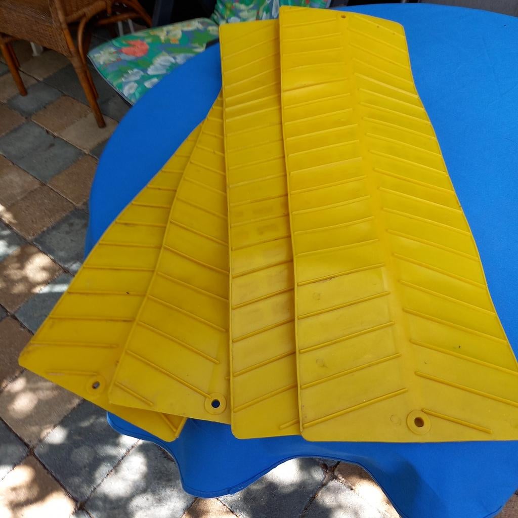 Lichtgewicht rijplaatjes voor caravan/camper (4 stuks), Ophalen, Zo goed als nieuw