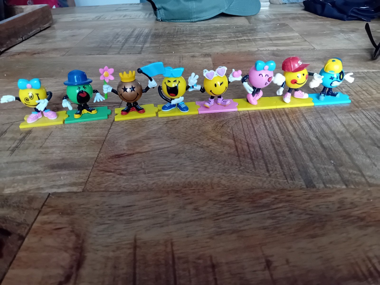leuk speelgoed,emoji,s, smiley poppetjes, Verzamelen, Poppetjes en Figuurtjes, Ophalen of Verzenden, Zo goed als nieuw