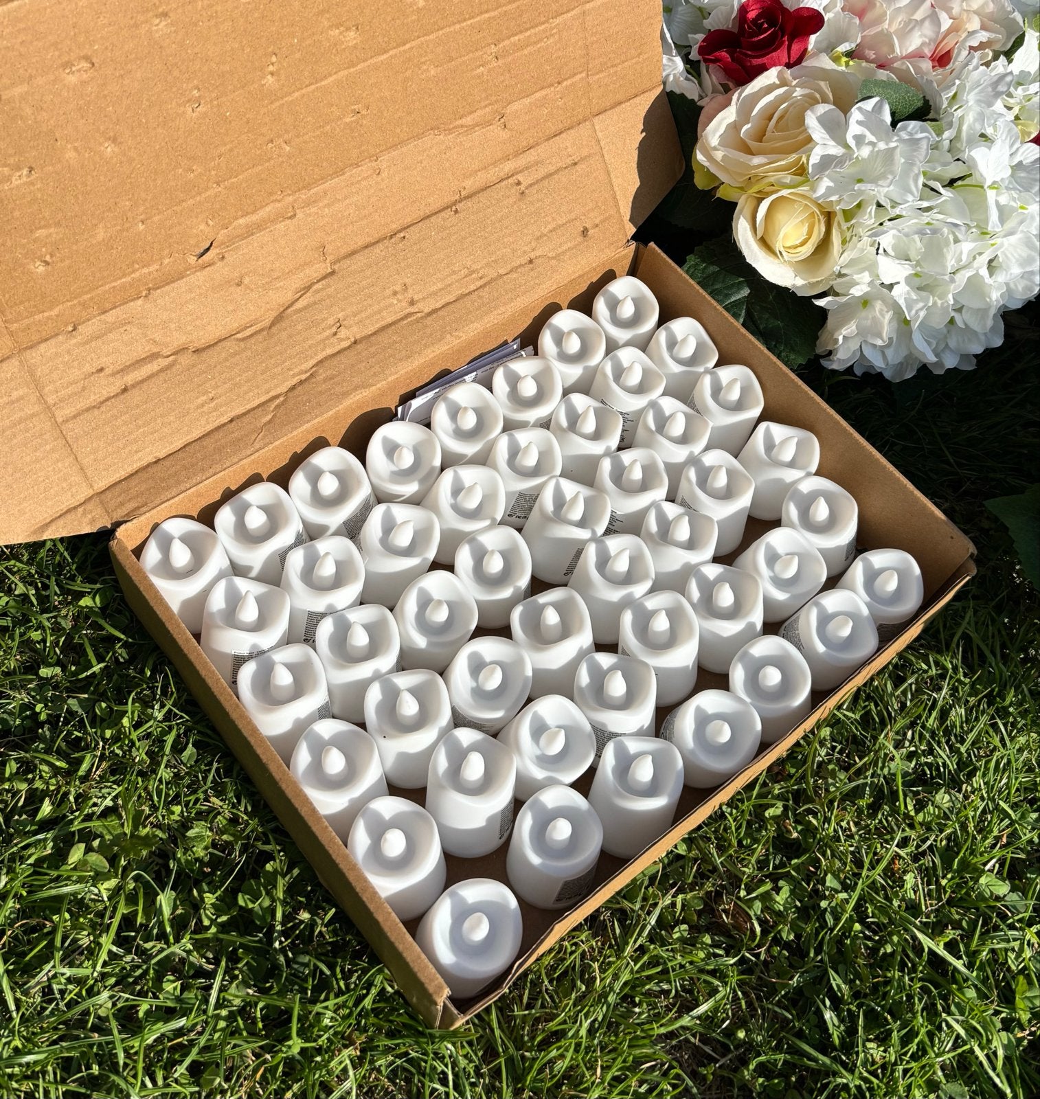 Witte LED waxinelichtjes - 70 stuks, Kunststof, Wit, Waxinelichthouder, Nieuw