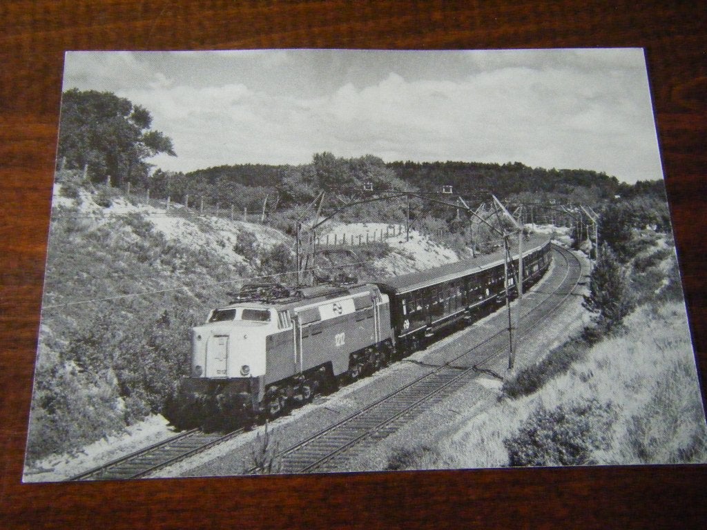 F42 - NS - Trein - Locomotief - Mooi/Oud 17, Ophalen of Verzenden, Trein, Overige typen