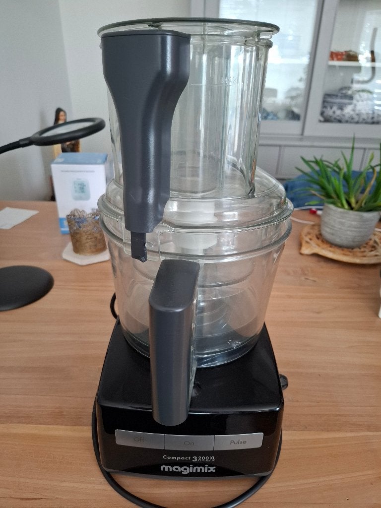 Magimix Compact 3200XL + citruspers, 2 tot 3 liter, Ophalen, Gebruikt, 1 snelheid