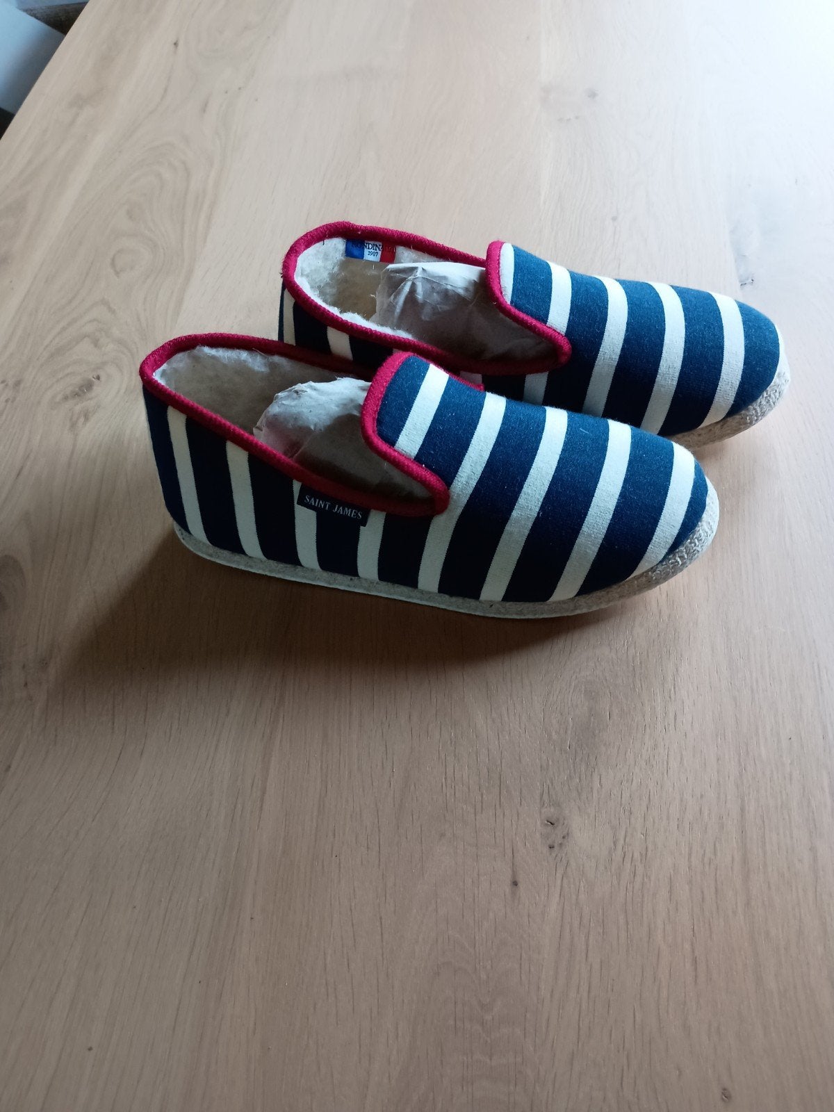 Nieuwe Saint James warme pantoffels - Maat 40, Kleding | Dames, Saint James, Ophalen, Nieuw