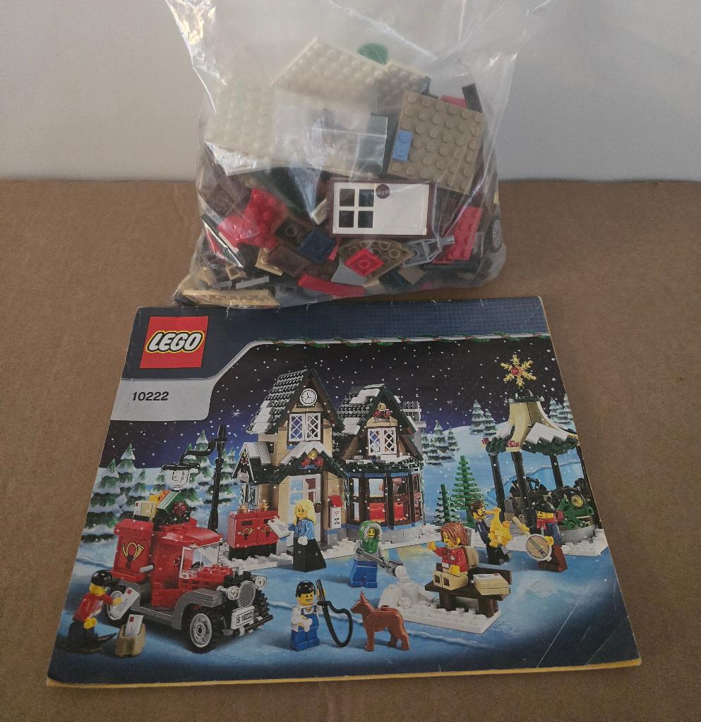 [Gebruikt] LEGO 10222 Winter Village Post Office, Kinderen en Baby's, Speelgoed | Duplo en Lego, Ophalen of Verzenden, Gebruikt