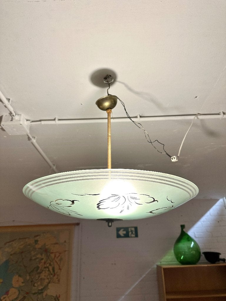 Art deco hanglamp, vintage schaallamp geëtst glas