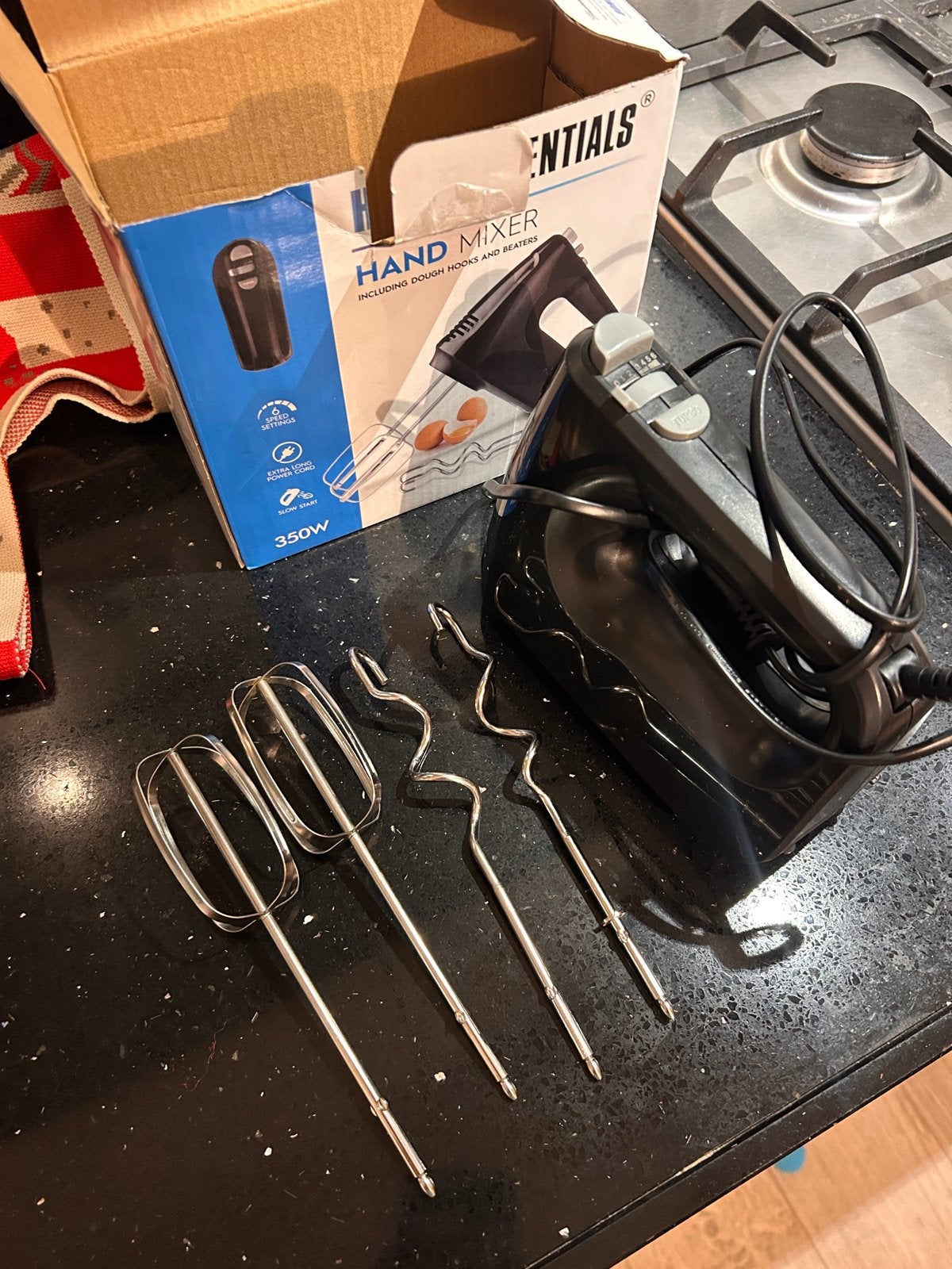 NEW Essentials Handmixer 350W met 6 snelheden, Ophalen, Nieuw, 3 snelheden of meer