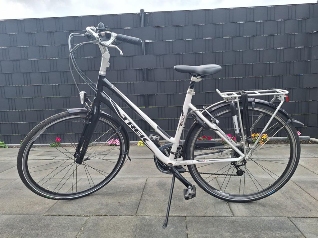 Trek T500 Damesfiets - Wit/Zwart, Goede Staat, Gebruikt, Velgrem, Versnellingen, 50 tot 53 cm