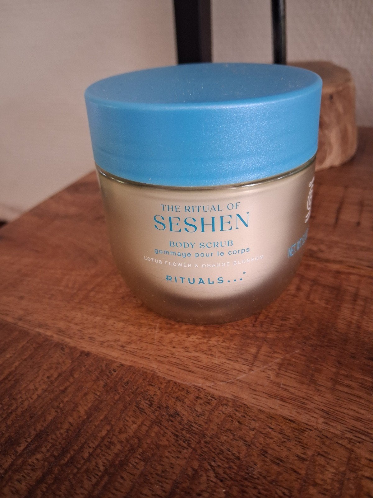 rituals nieuwe body scrub voor 8.50, Ophalen of Verzenden, Nieuw, Bad & Douche