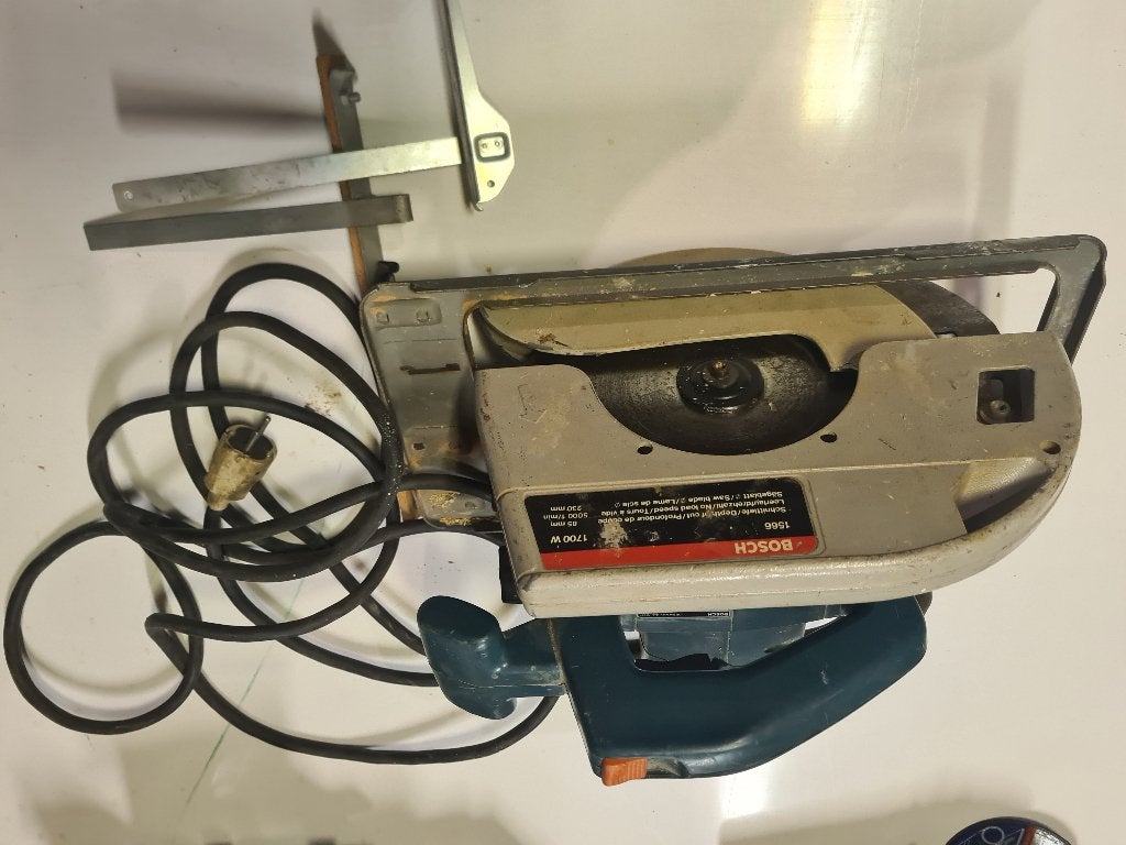 Bosch 1566 Professionele zaagmachine, Ophalen, Gebruikt, Cirkelzaag, 30 tot 70 mm
