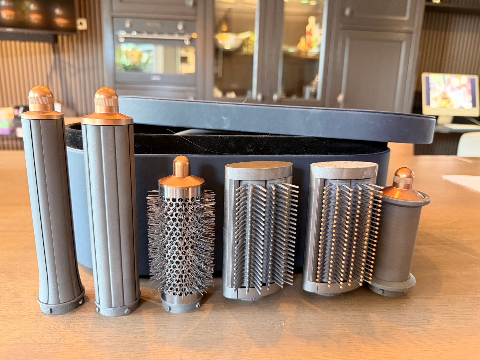 Dyson airwrap long, Ophalen, Zo goed als nieuw, Föhn of Haardroger