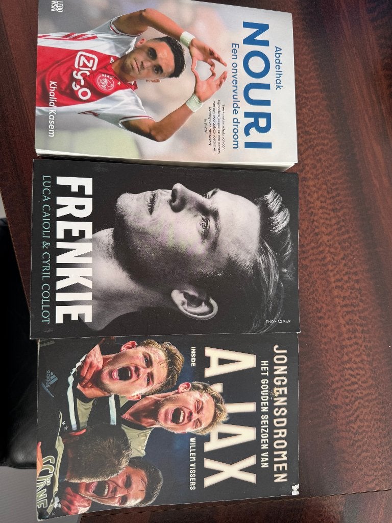 AJAX 3 boeken; Ajax Jongensdroom, Frenkie, Nouri, Maat XL, Ophalen of Verzenden, Zo goed als nieuw, Overige typen