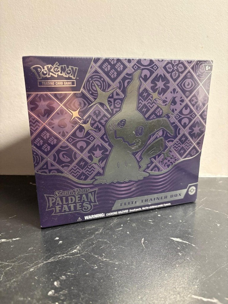Pokémon Paldean Fates ETB | Nieuw & Sealed, Ophalen of Verzenden, Nieuw, Boosterbox