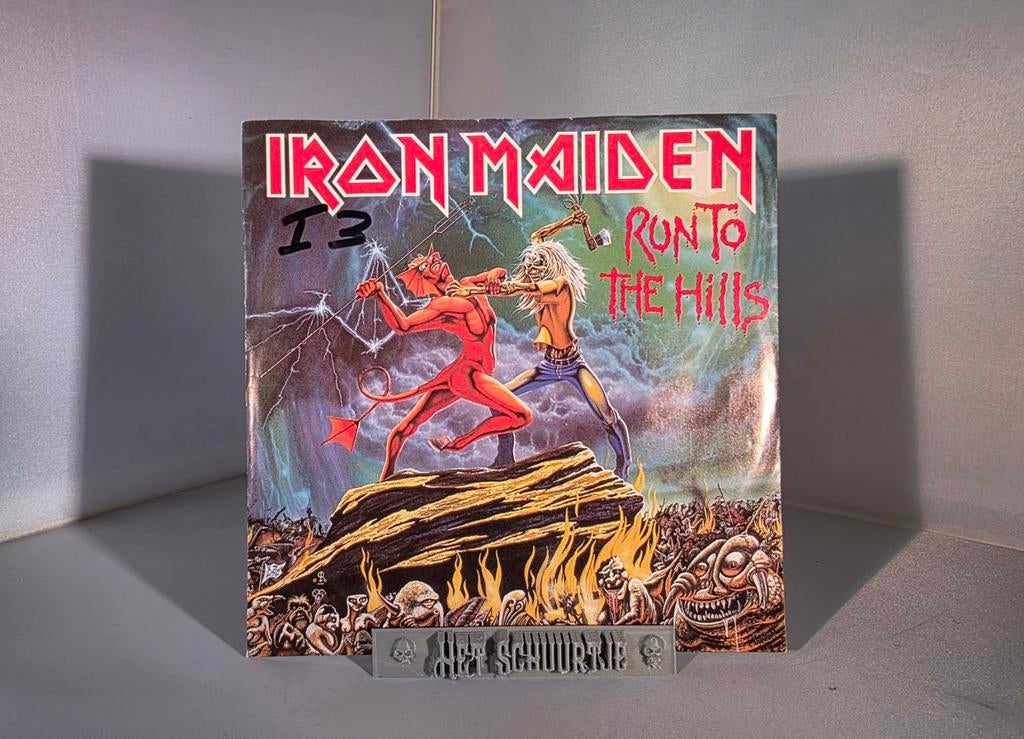 Iron Maiden - 2 vinyl singles, Gebruikt, 7 inch, Single, Ophalen of Verzenden