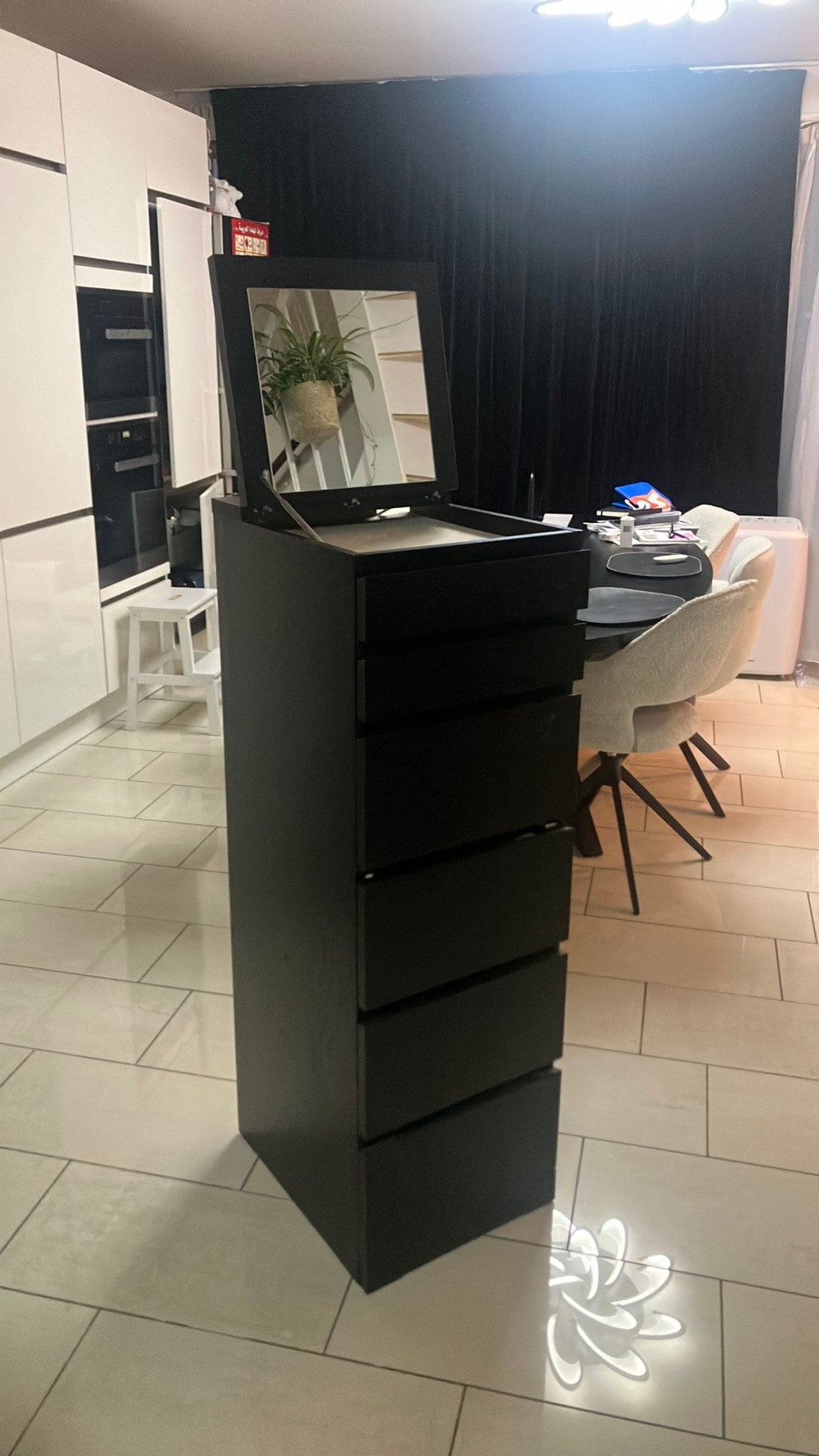 Kast, Huis en Inrichting, Ophalen, Zo goed als nieuw, 25 tot 50 cm