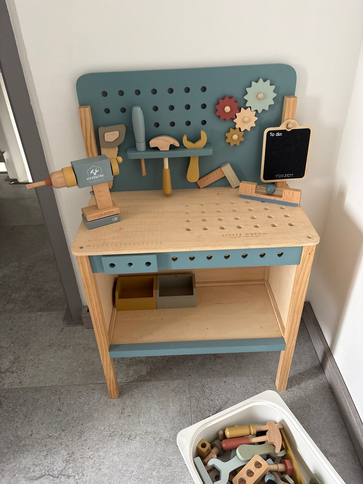 Little Dutch Houten Werkbank met Gereedschap en Accessoires, Ophalen, Zo goed als nieuw, Knutselen