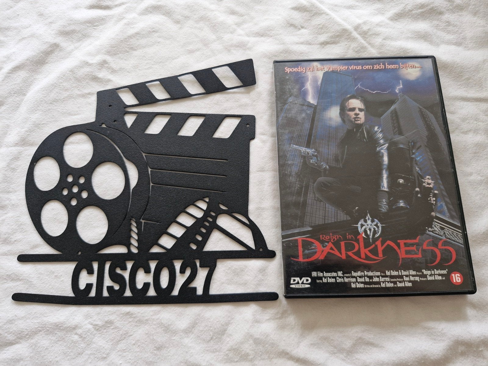 Reign in Darkness, Engels, Vanaf 16 jaar, Nederlands, Overige genres