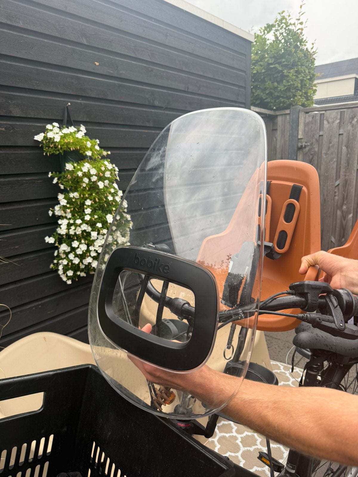 Bobike fiets zitje met windscherm en adapter, Ophalen, Zo goed als nieuw