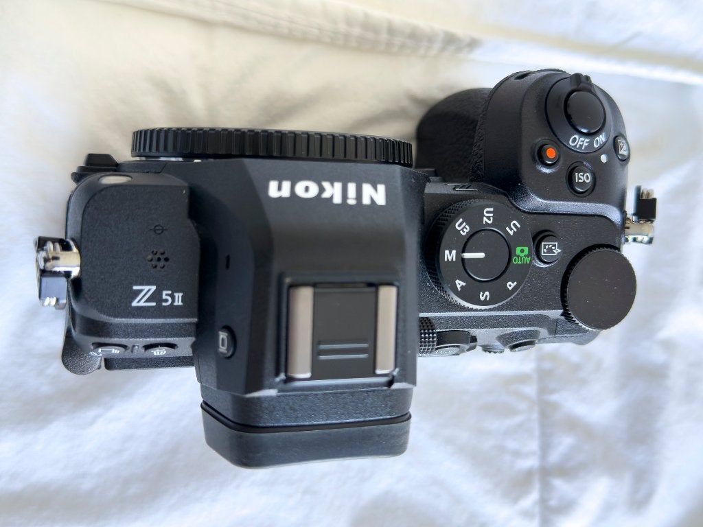Nikon systeemcamera Z5II + goede accessoires bij deal, Ophalen of Verzenden, Zo goed als nieuw, Nikon, 24 Megapixel