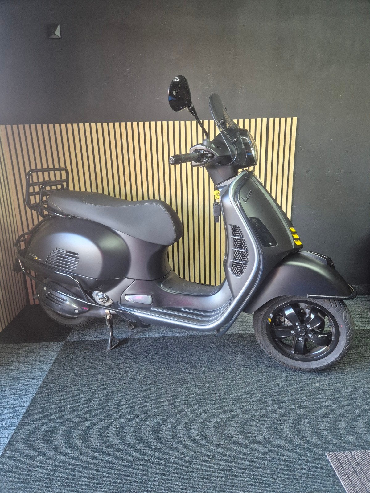 Vespa gts 300 HPE  2022 recent beurt gehad, Motoren, Motoren | Piaggio, Particulier, Automaat, 1 cilinder, 12 t/m 35 kW
