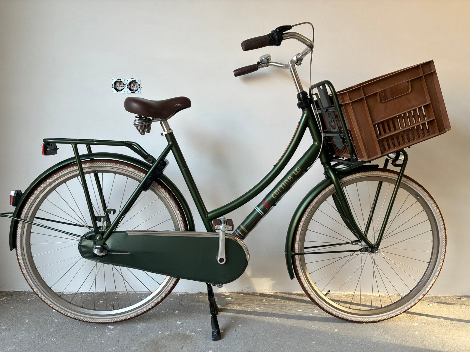 Nette Cortina U4 Transport 28 inch met 3 versnellingen, Ophalen, Terugtraprem, Gebruikt, Versnellingen
