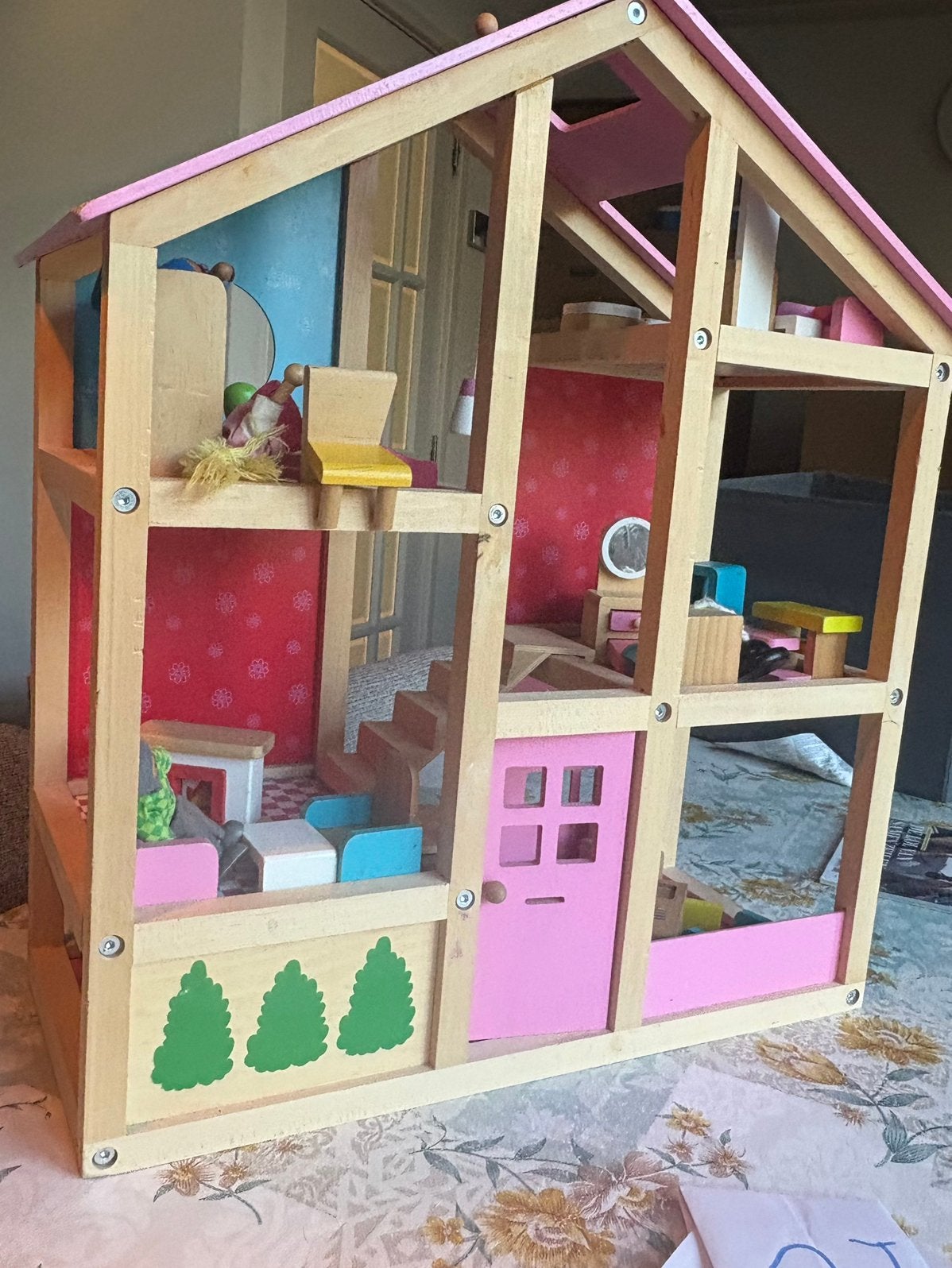 Hema poppenhuis, Ophalen, Zo goed als nieuw, Groter dan 1:32