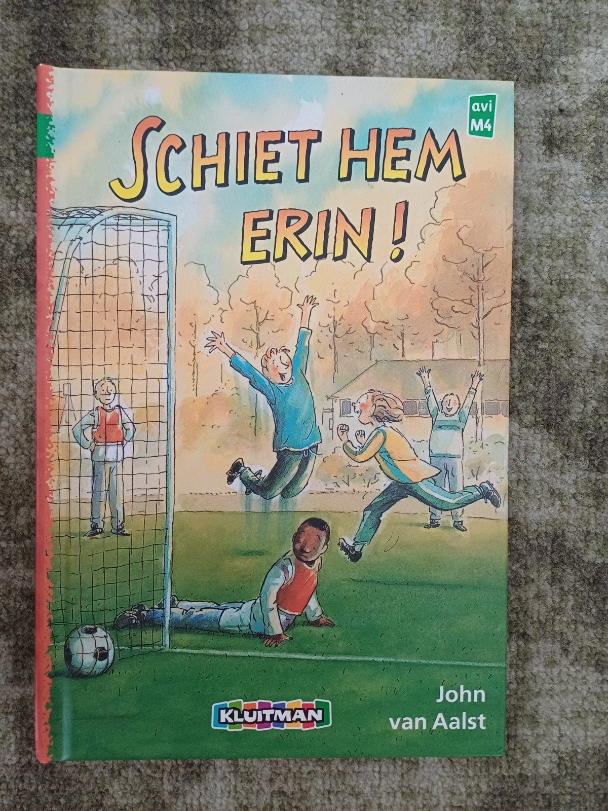 Schiet hem erin! - John van Aalst (AVI M4), Ophalen of Verzenden, Gelezen, John van Aalst, Fictie algemeen