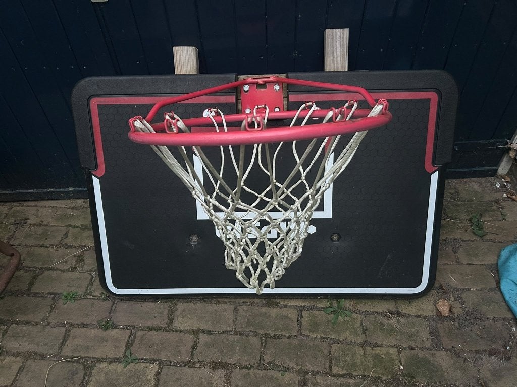 Basketbal net met plaat, Ophalen, Zo goed als nieuw, Bal