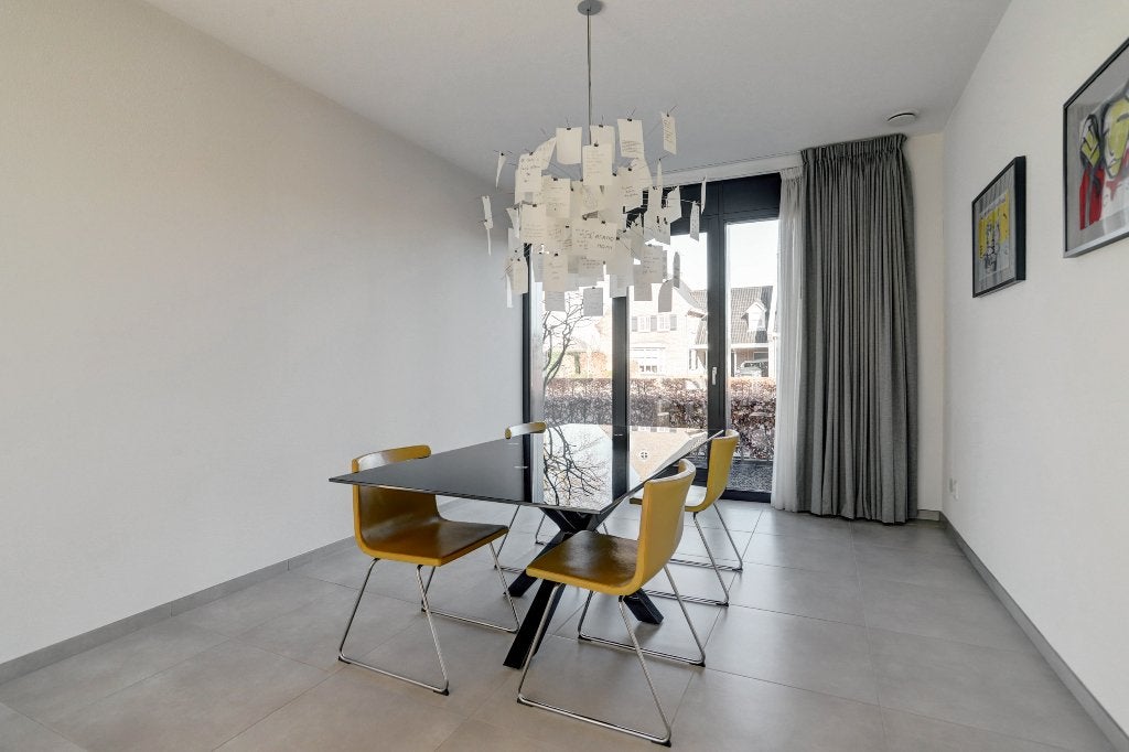 Glazen eettafel en Ikea Bernard stoelen, Huis en Inrichting, Tafels | Eettafels, Ophalen, 200 cm of meer, 50 tot 100 cm, Zo goed als nieuw