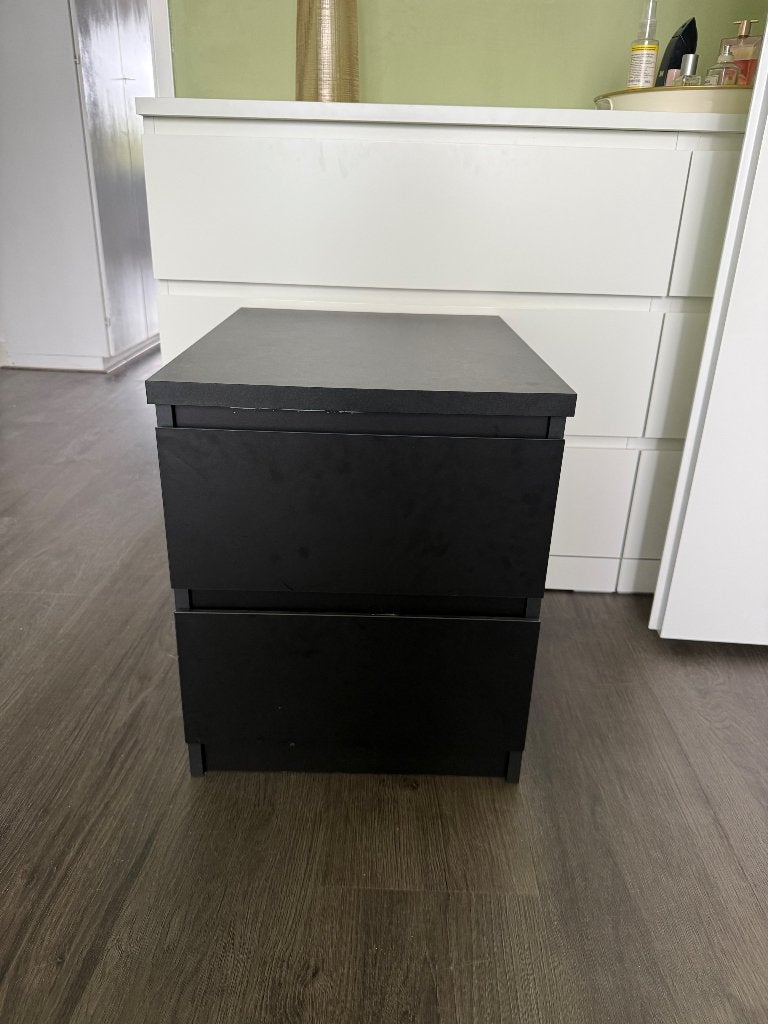 Nachtkastje, Huis en Inrichting, Slaapkamer | Nachtkastjes, Ophalen, 55 tot 70 cm, Zo goed als nieuw, 45 tot 65 cm