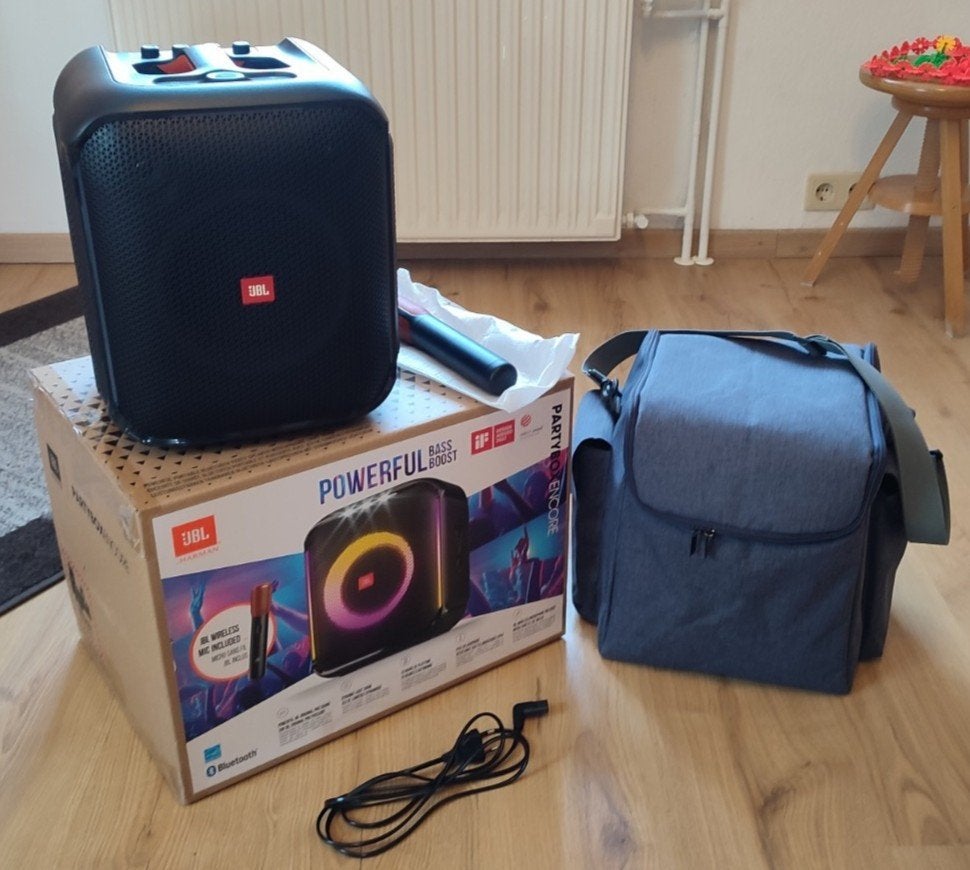JBL PartyBox Encore – Microfoon + Tas – Zo goed als nieuw, JBL, Bluetooth, Ophalen of Verzenden, Zo goed als nieuw