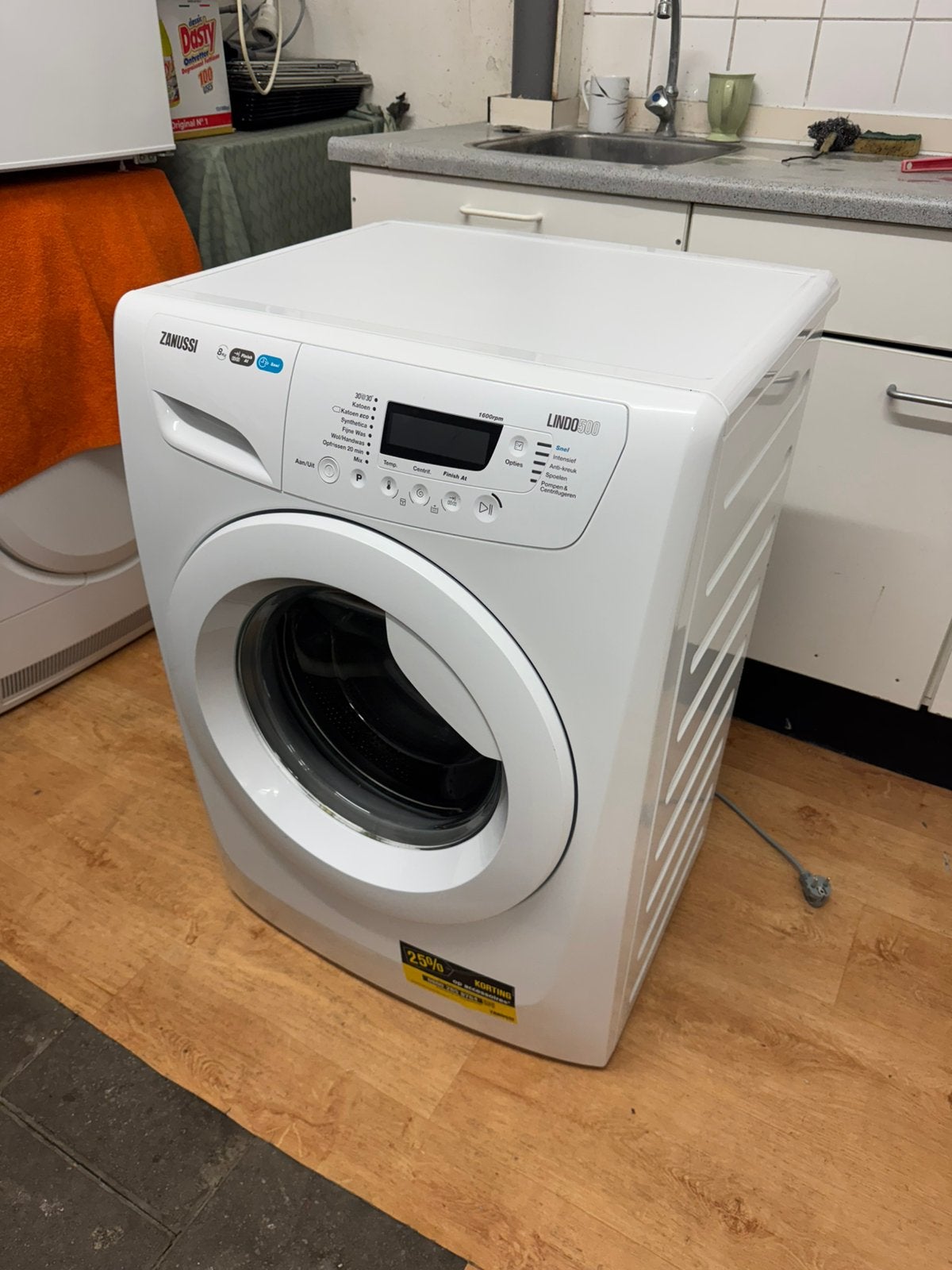 Goede Wasmachine Zanussi | 8KG | 1600 Toeren | Schoon, Ophalen, Gebruikt, Wit, 50 tot 100 cm