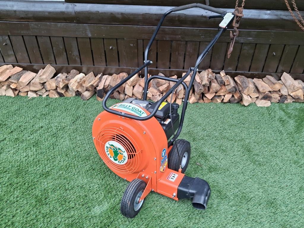 Billy Goat bladblazer – klaar voor gebruik, Ophalen, Benzine, Gebruikt, Met neuswiel