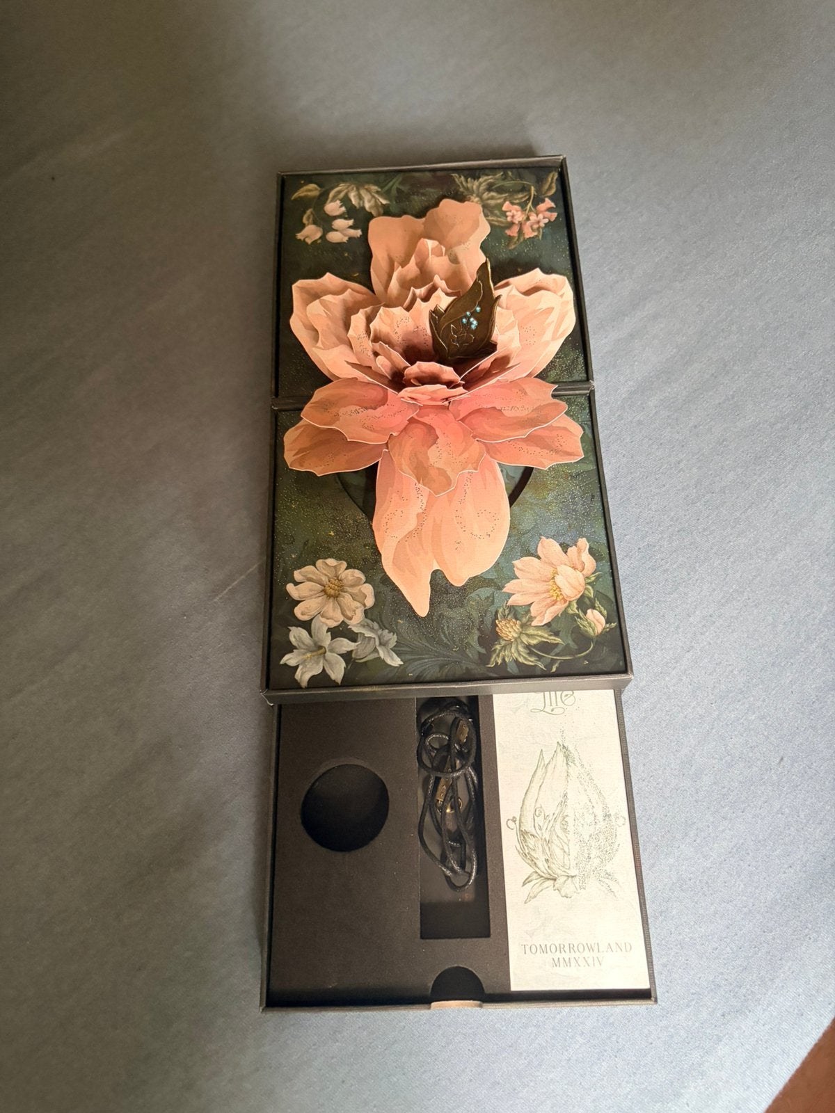 Tomorrowland treasure case, Verzenden, Zo goed als nieuw