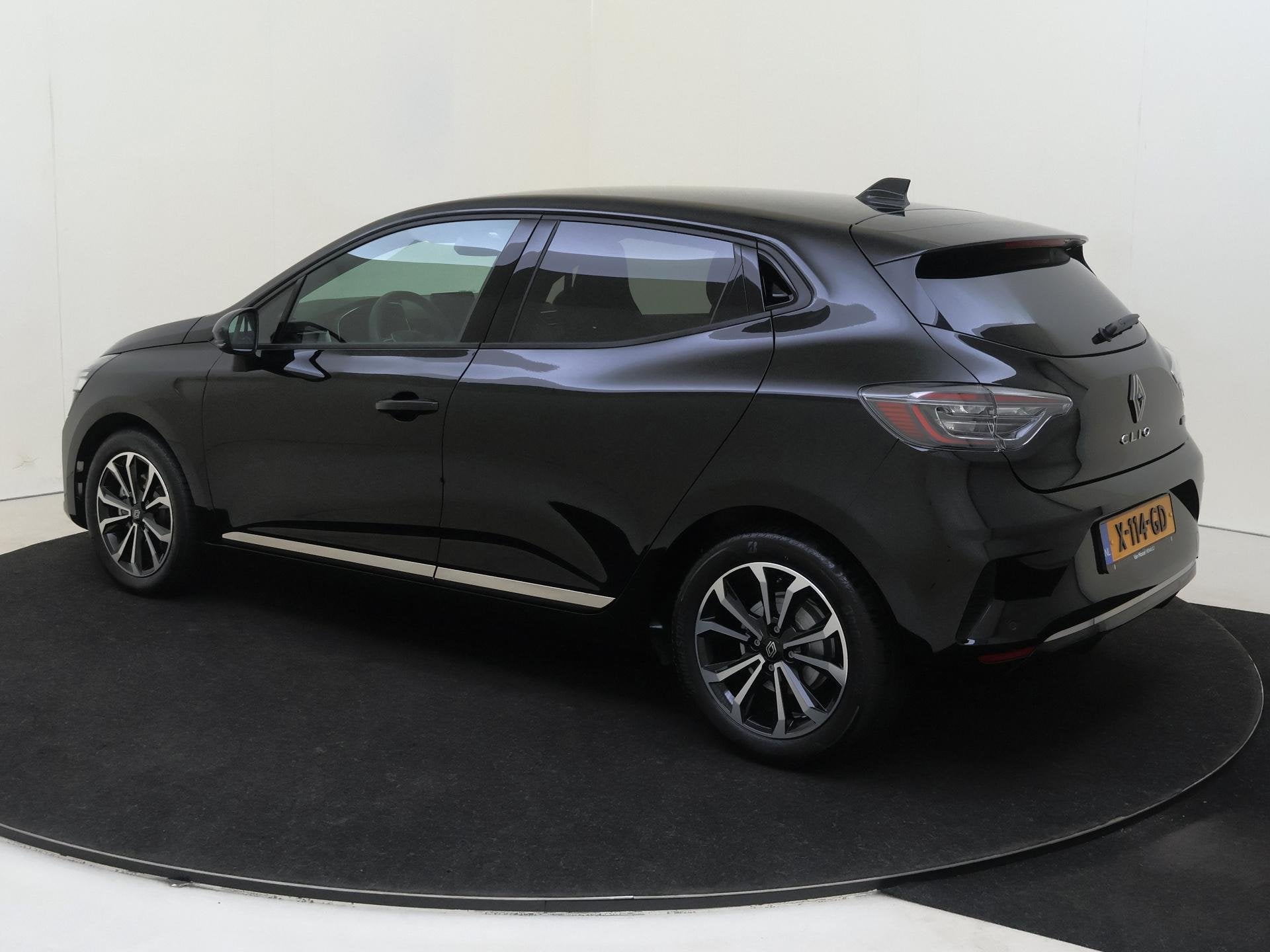 Renault Clio 1.6 E-Tech Full Hybrid 145 techno | Automaat |, Gebruikt, Euro 6, Leder en Stof, Origineel Nederlands