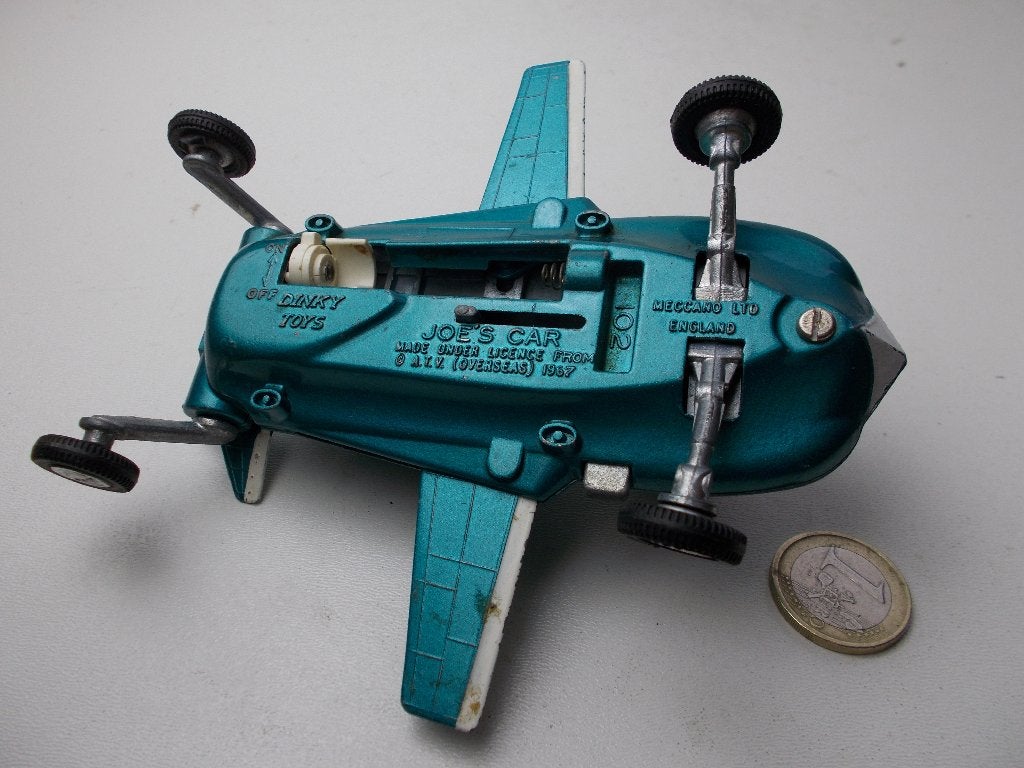 1967 Dinky Toys 102 JOE'S CAR (-B-) Uit TV serie "JOE 90"., Ophalen of Verzenden, Zo goed als nieuw, Auto, Dinky Toys
