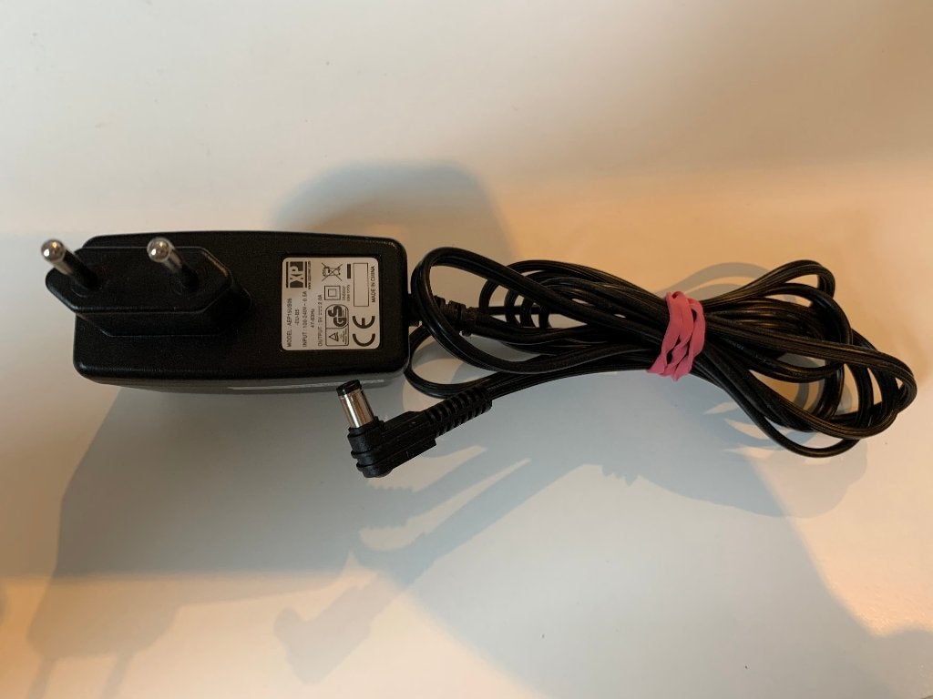 XP Power AEP-15US05-UK-B5 AC Power Adapter, Ophalen of Verzenden, Gebruikt