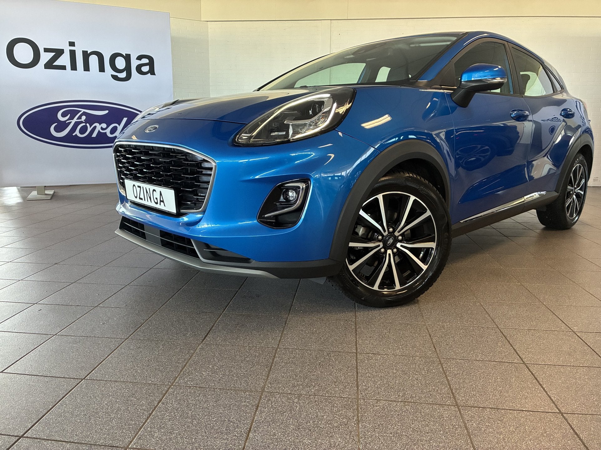 Ford Puma 125pkTitanium winterpakket-massage stoelen-trekhaa, 125 pk, Euro 6, Blauw, 23 km/l