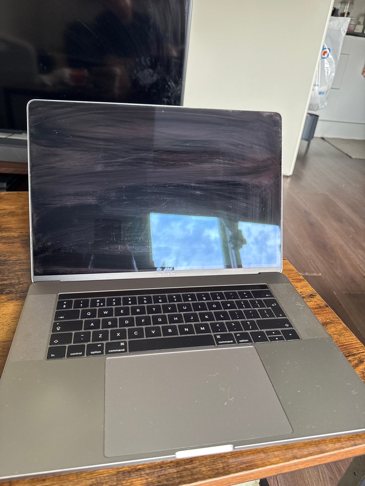 Apple MacBook Pro 2018 - i7, 16GB RAM, 251GB SSD, MacBook Pro, 256 GB, 2 tot 3 Ghz, 15 inch
