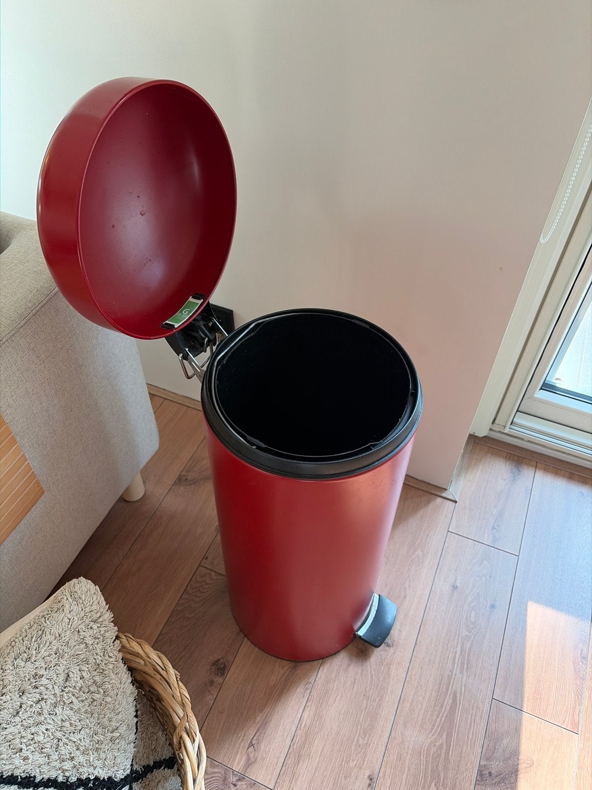 Brabantia rode pedaalemmer - 23-30L, Ophalen, Gebruikt, Met pedaal, 20 tot 30 liter