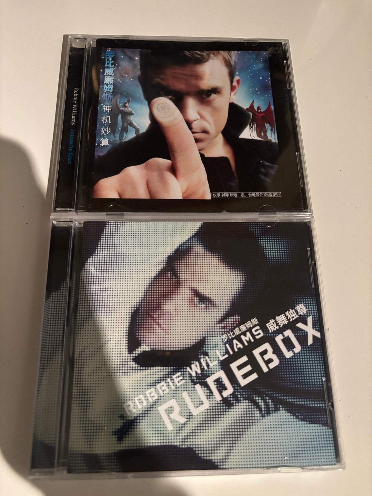 Robbie Williams 2 japanese editions, Gebruikt, Pop, Ophalen of Verzenden, Inclusief doosje