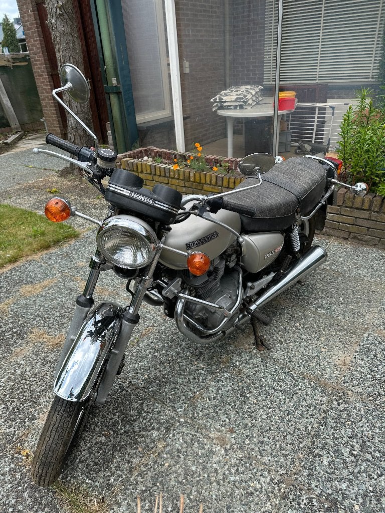 Honda CB 250T 1978 oldtimer | familiebezit | start direct |, 250 cc, 2 cilinders, Gebruikt, Toermotor