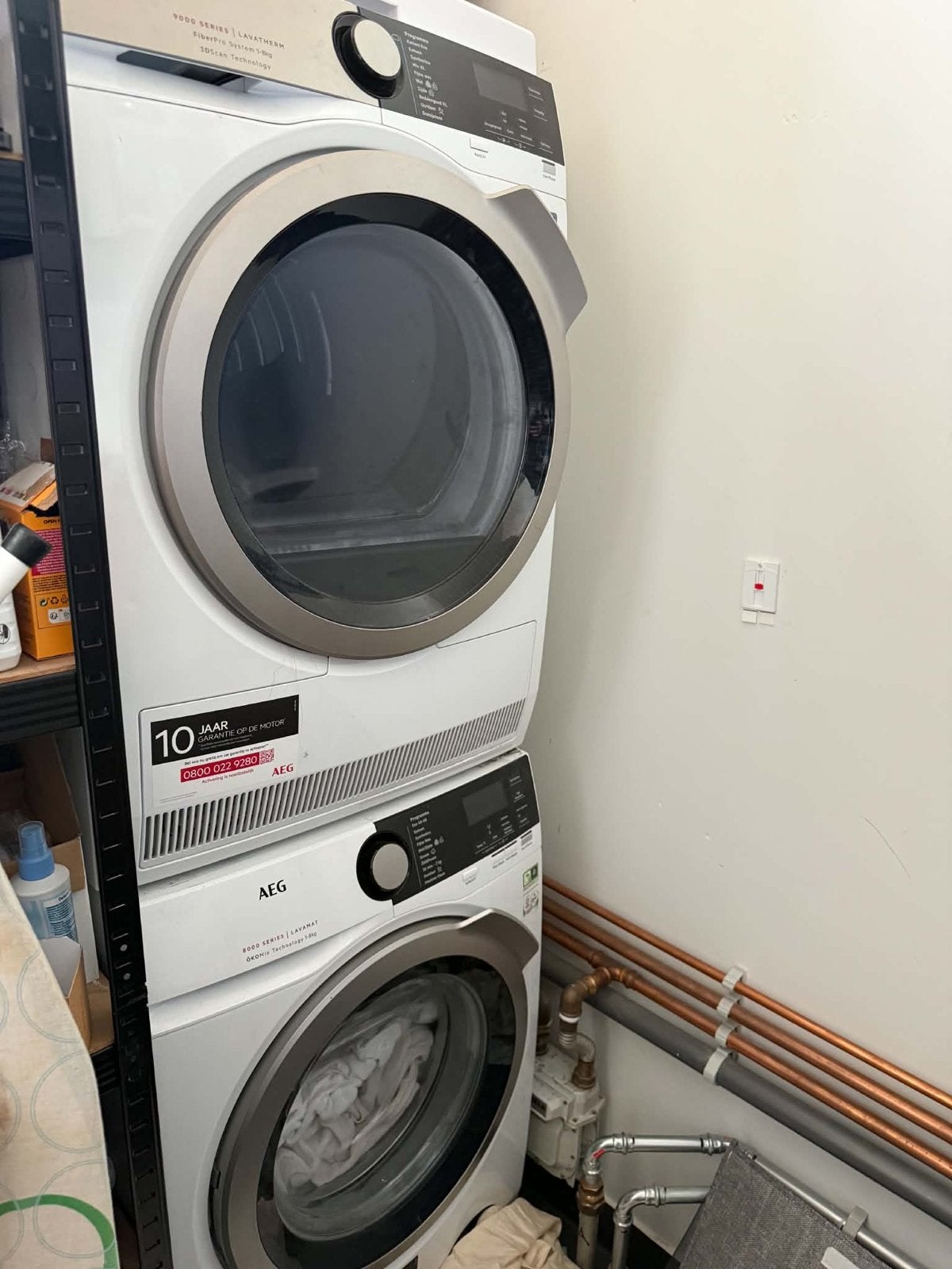 AEG Wasmachine en Droger Set AEG Set, Ophalen, 1200 tot 1600 toeren, 8 tot 10 kg, Zo goed als nieuw