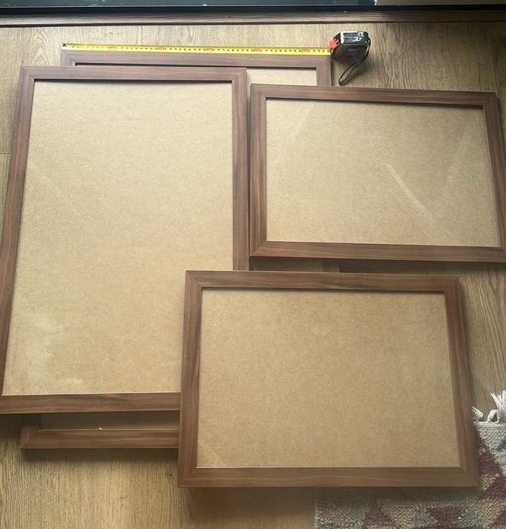 Vier fotolijsten 2x 30x45 cm / 1x 40x60 cm / 1x 50x70 cm, Ophalen, Zo goed als nieuw