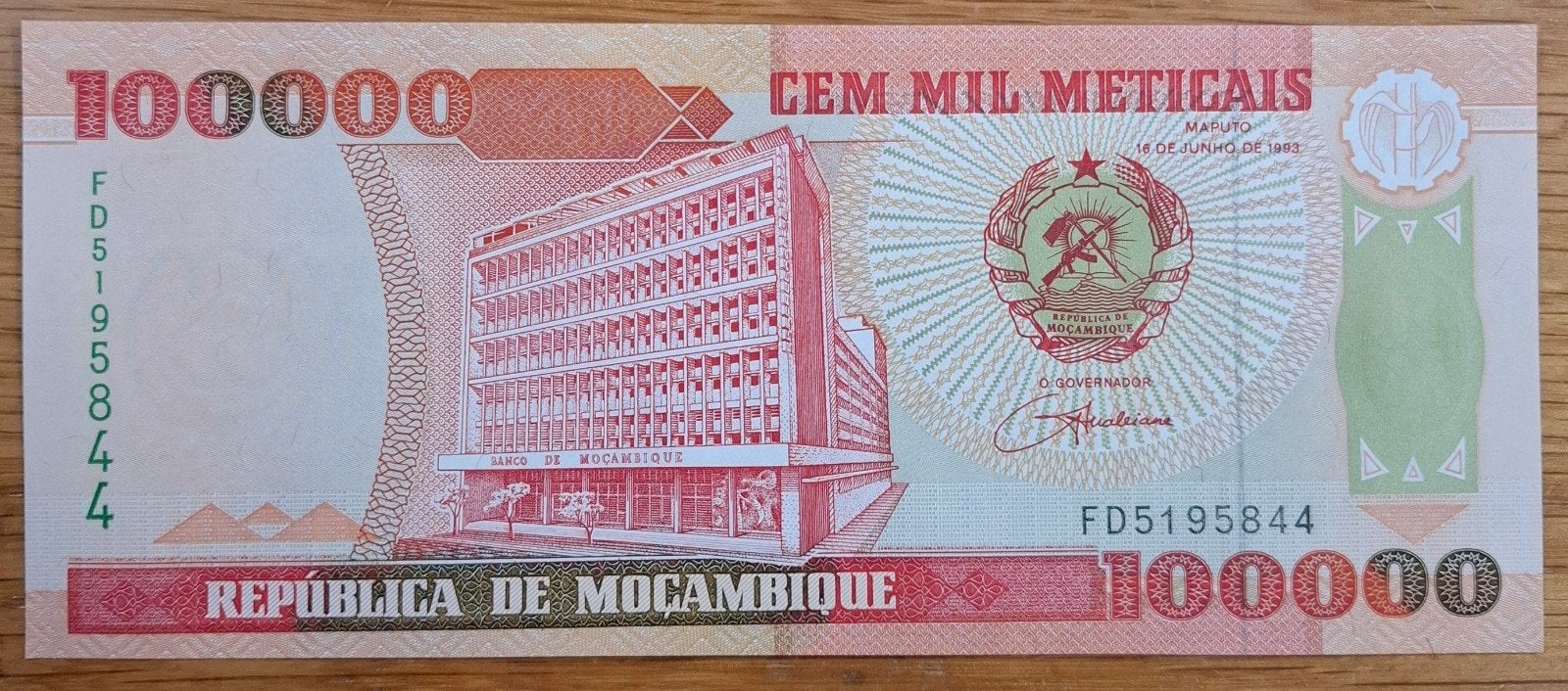 6a# Mozambique 100.000 Meticais 1993 P139, Postzegels en Munten, Ophalen of Verzenden, Overige landen
