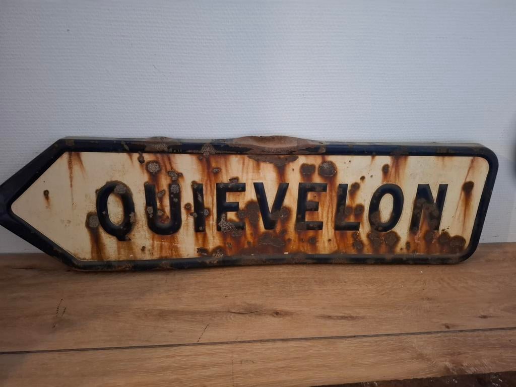 Oud Frans plaatsnaambord 'QUIÉVELON' - Vintage Emaille, Ophalen of Verzenden